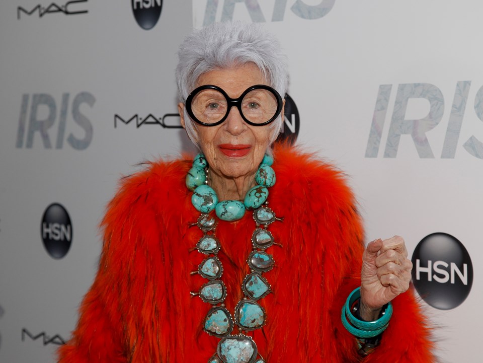 Moda ikonu Iris Apfel 102 yaşında hayatını kaybetti - 1