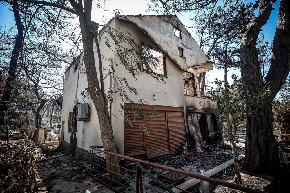 Çanakkale'de yangının izleri: Evler ve araçlar kül oldu - 10