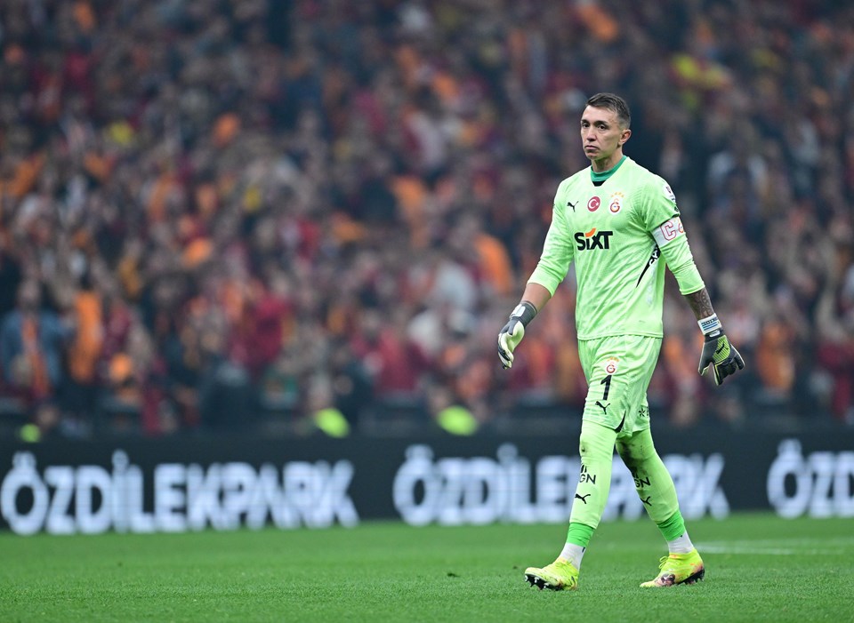 Fernando Muslera anlaşmaya vardı: Galatasaray sonrası yeni takımı - 1