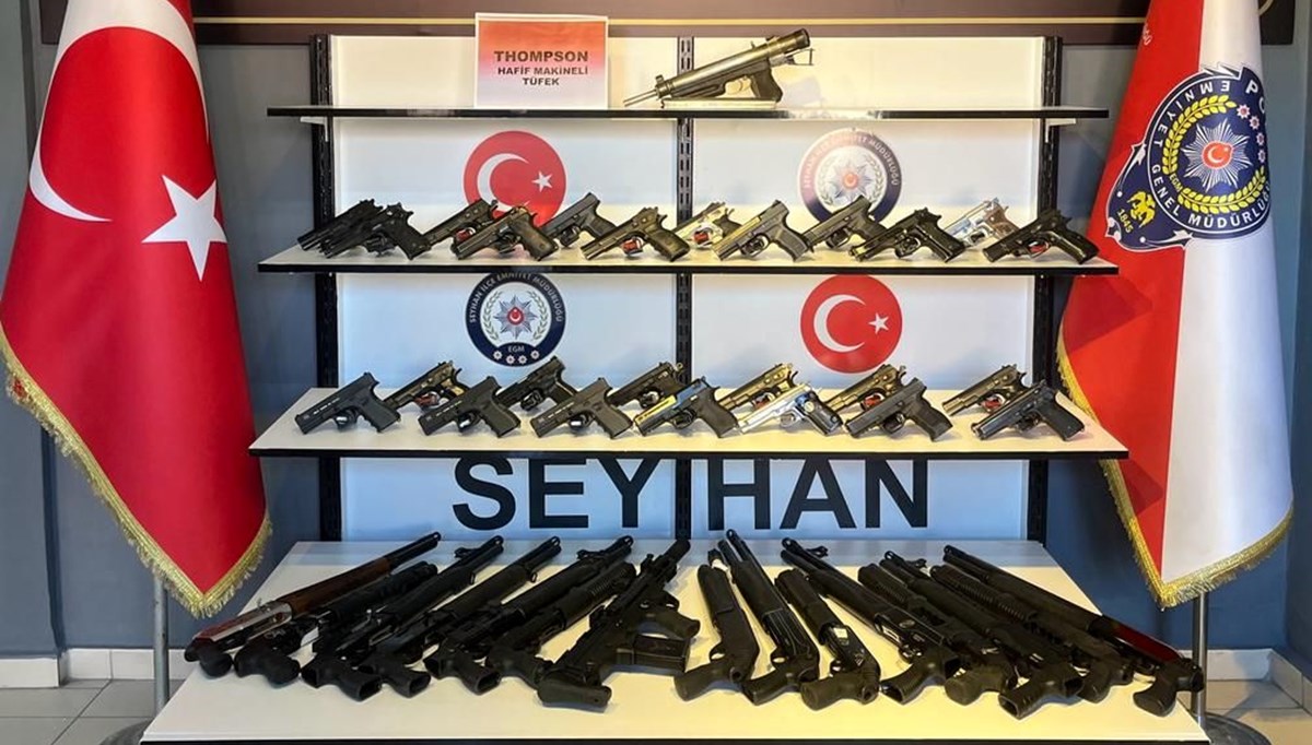Adana'da 76 ruhsatsız silah ele geçirildi Adana'da 76 ruhsatsız silah ele geçirildi