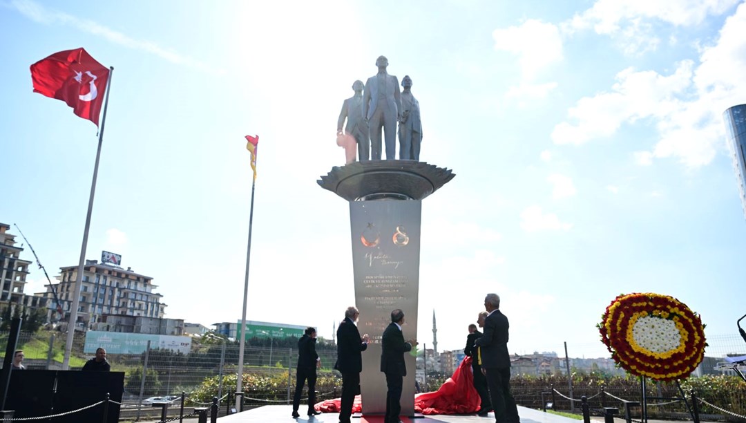 Galatasaray'dan Atatürk, Tevfik Fikret ve Ali Sami Yen için anıt heykel