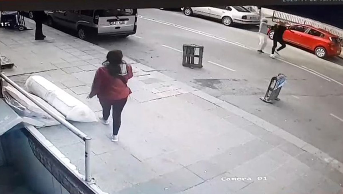 İstanbul'da taciz iddiası sonrası dayak kamerada İstanbul'da taciz iddiası sonrası dayak kamerada