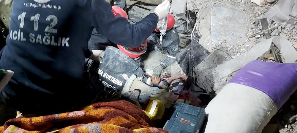 Deprem bölgesinden mucize kurtuluşlar - 38