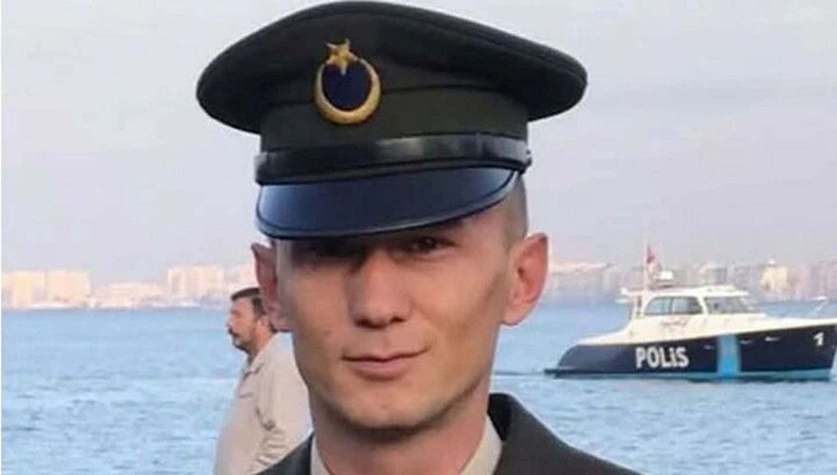 Uzman çavuş kalbine yenildi Uzman çavuş kalbine yenildi