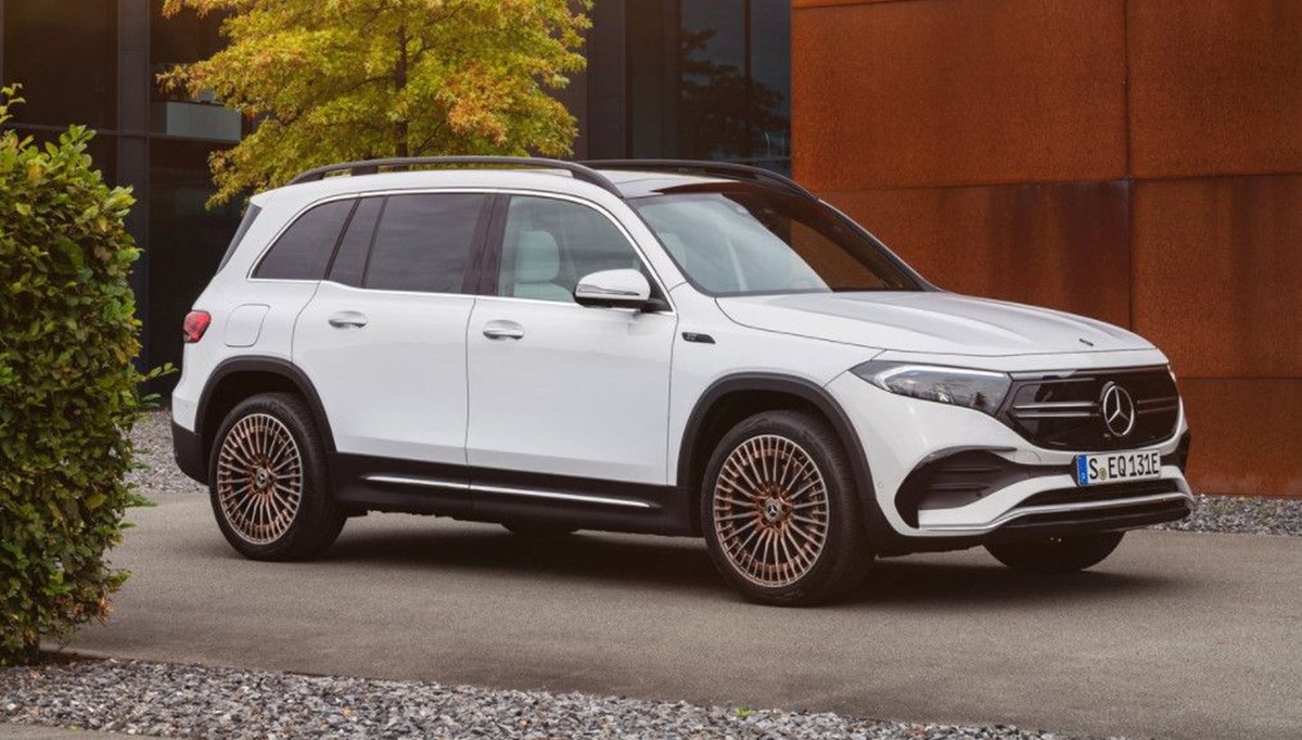 Mercedes elektrikli SUV modeli EQB'yi tanıttı Mercedes elektrikli SUV modeli EQB'yi tanıttı
