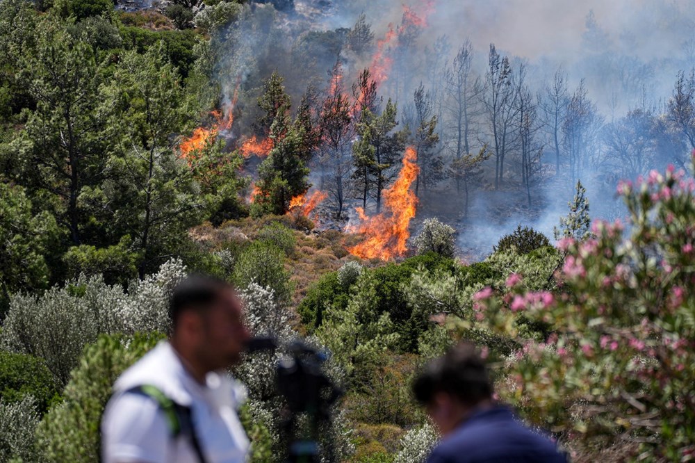 Ödemiş, Buca ve Çeşme'de son durum: İzmir'de ormanlar sabaha kadar için için yandı - 8