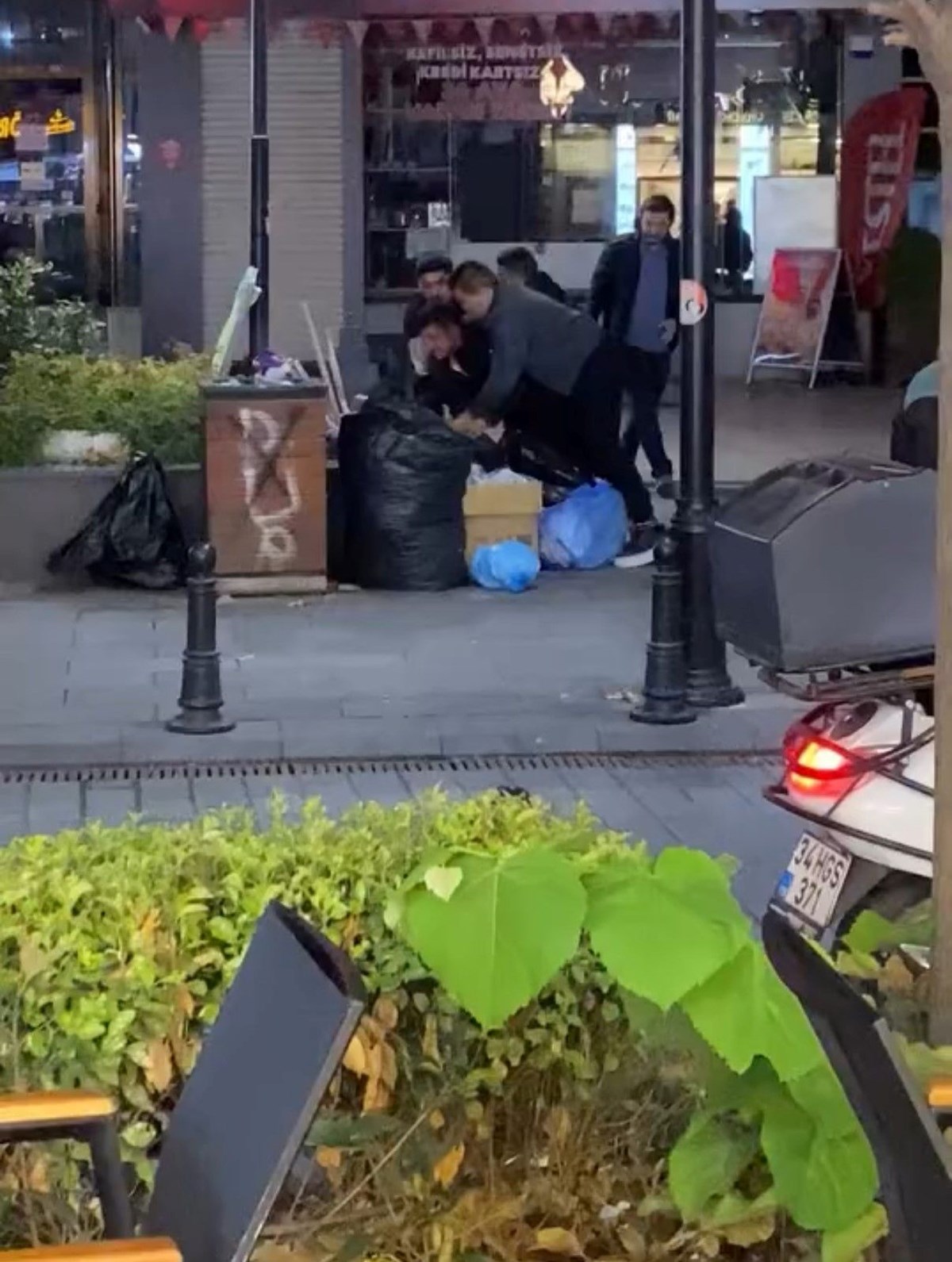 TBDUuPpJz0aV92YaR6JaUw.jpg