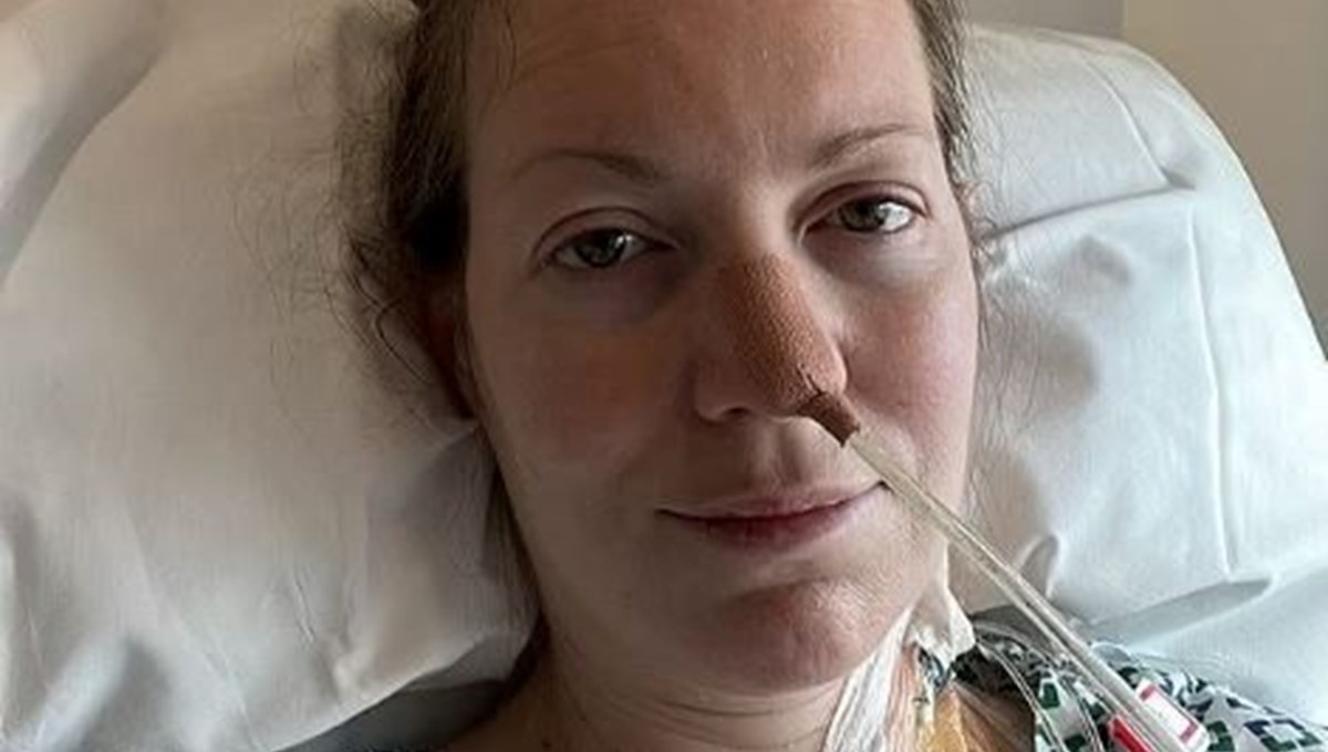 Bağırsak kanseri semptomlarını böbrek taşı sandılar: İşte doktorların bile anlayamadığı 2 belirti Bağırsak kanseri semptomlarını böbrek taşı sandılar: İşte doktorların bile anlayamadığı 2 belirti