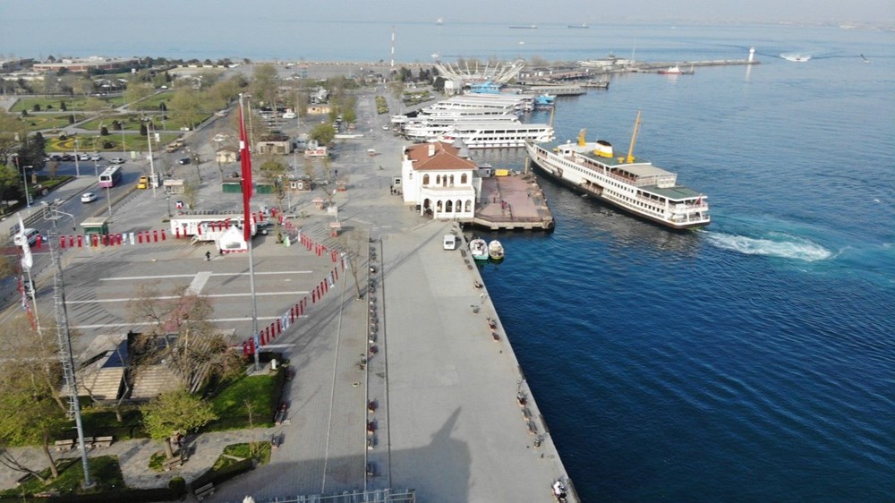 Tam kapanma sonrası Kadıköy ve Üsküdar'da meydanlar sessizliğe büründü - 4