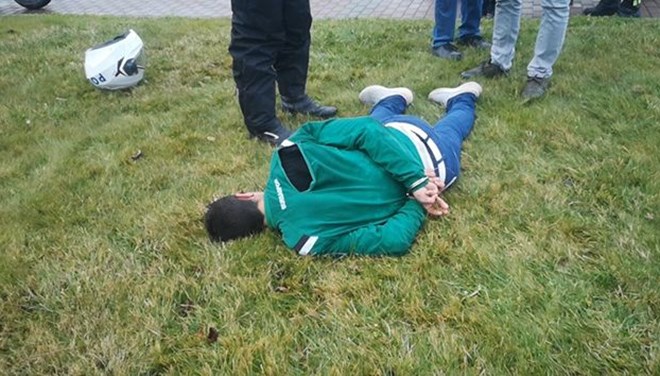 Yar�m saatte �� ki�iyi b��aklayan su� makinesi: Hepsini ben b��aklad�m, sana ne