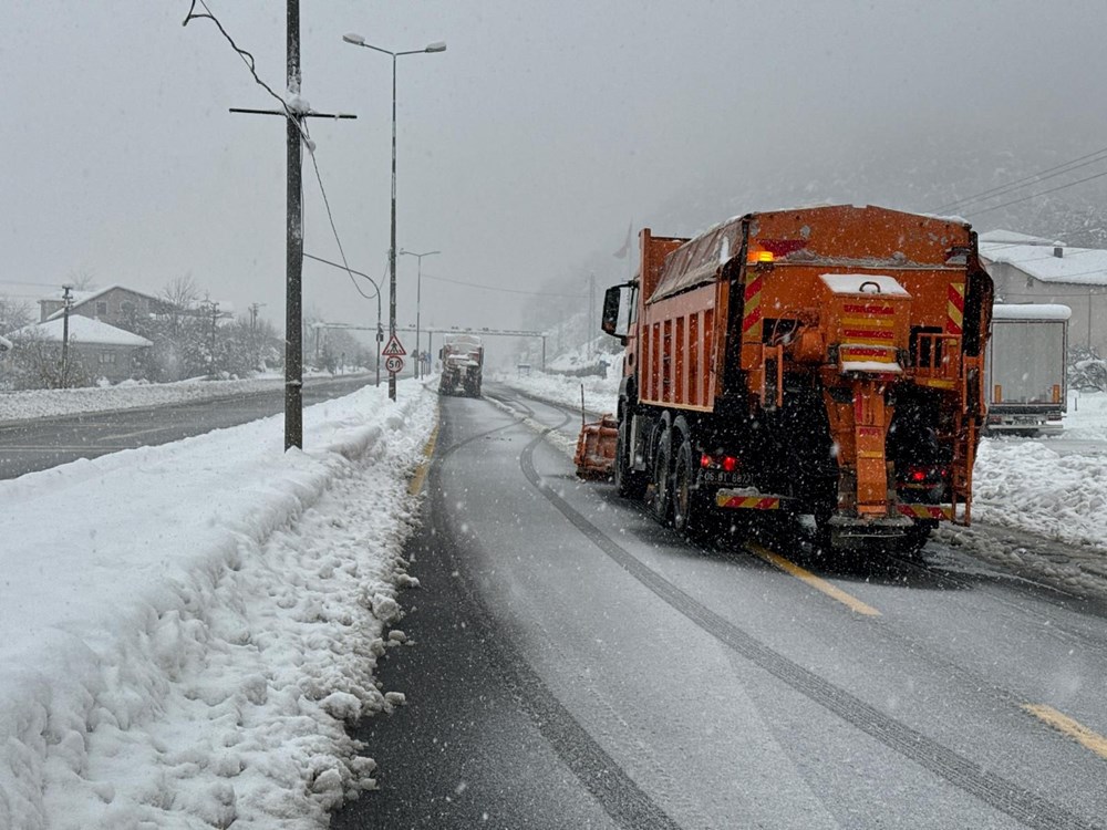 11 kente turuncu, 13 kente sarı kodlu uyarı: 3 gün kar yağacak! (İstanbul, Ankara, İzmir hava durumu) - 8