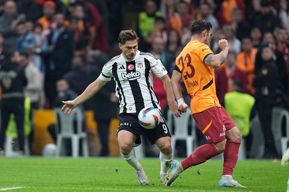 Derbide kazanan Galatasaray: Puan farkı 8'e çıktı - 18
