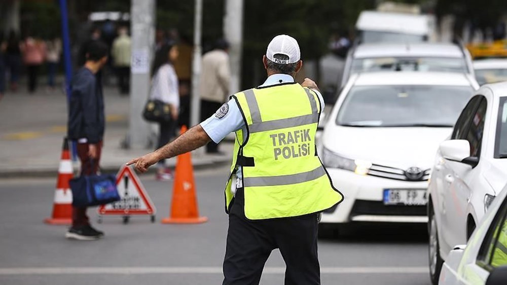 Hız sınırı, kırmızı ışık, kemer cezası kaç TL olacak? (İşte 2023 yeni trafik cezaları) - 7