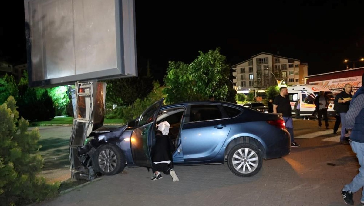 Zincirleme kazaya neden oldu | Alkollü sürücüden ilginç teklif: Polis çağırmayın