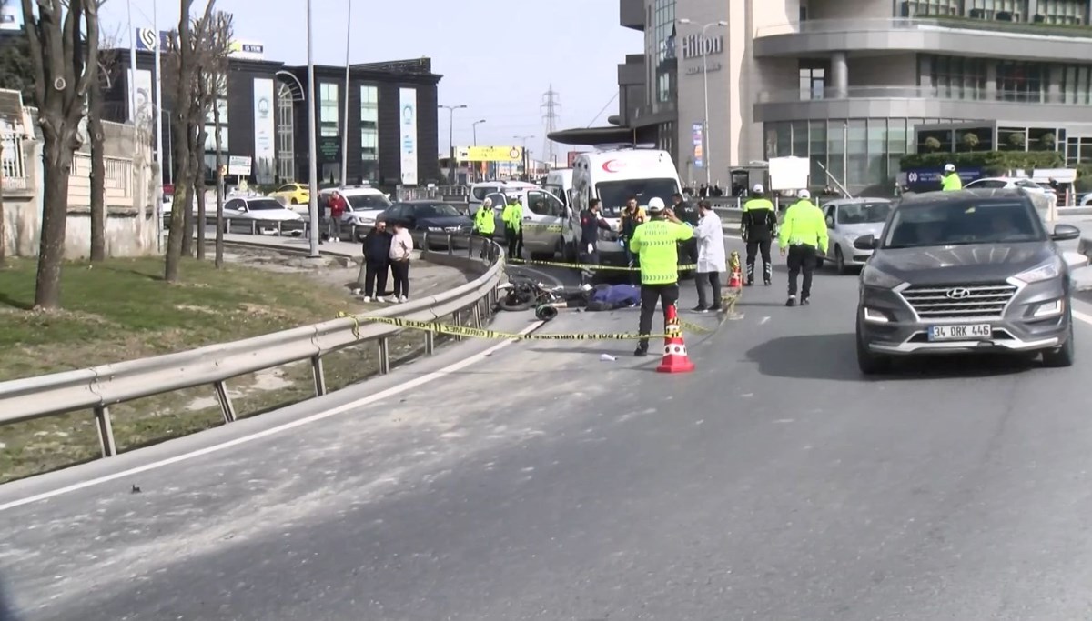 Başakşehir’de feci kaza: Kamyonun altında kalan motosikletli yaşamını yitirdi