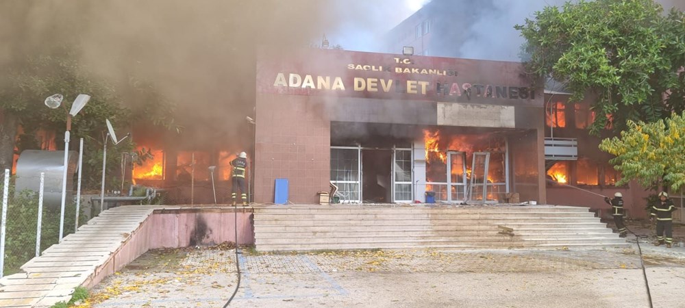 Adana'da eski devlet hastanesinde yangın - 5