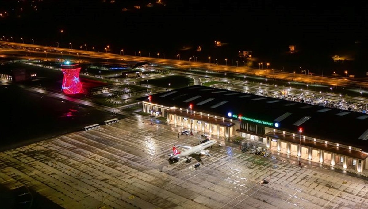 Rize-Artvin Havalimanı'nda yolcu sayısı 2,5 milyonu aştı Rize-Artvin Havalimanı'nda yolcu sayısı 2,5 milyonu aştı