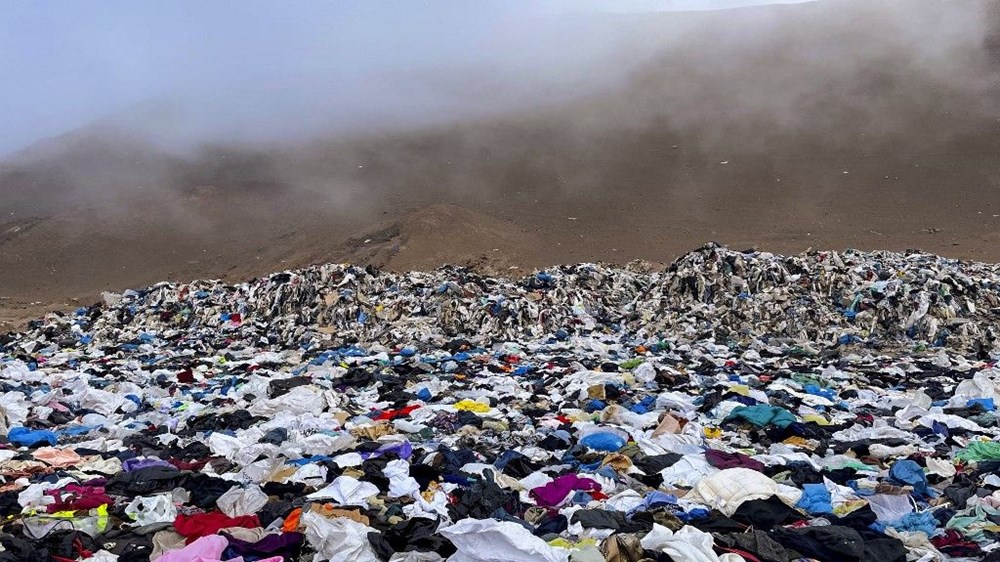 Şili'de Atacama Çölü’ne atılan tekstil ürünleri çöp dağları oluşturdu - 11