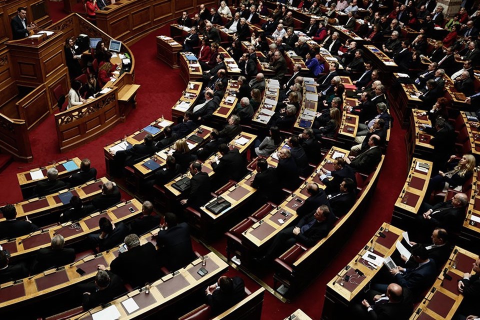 Yunanistan’da Çipras hükümeti güvenoyu aldı - 2