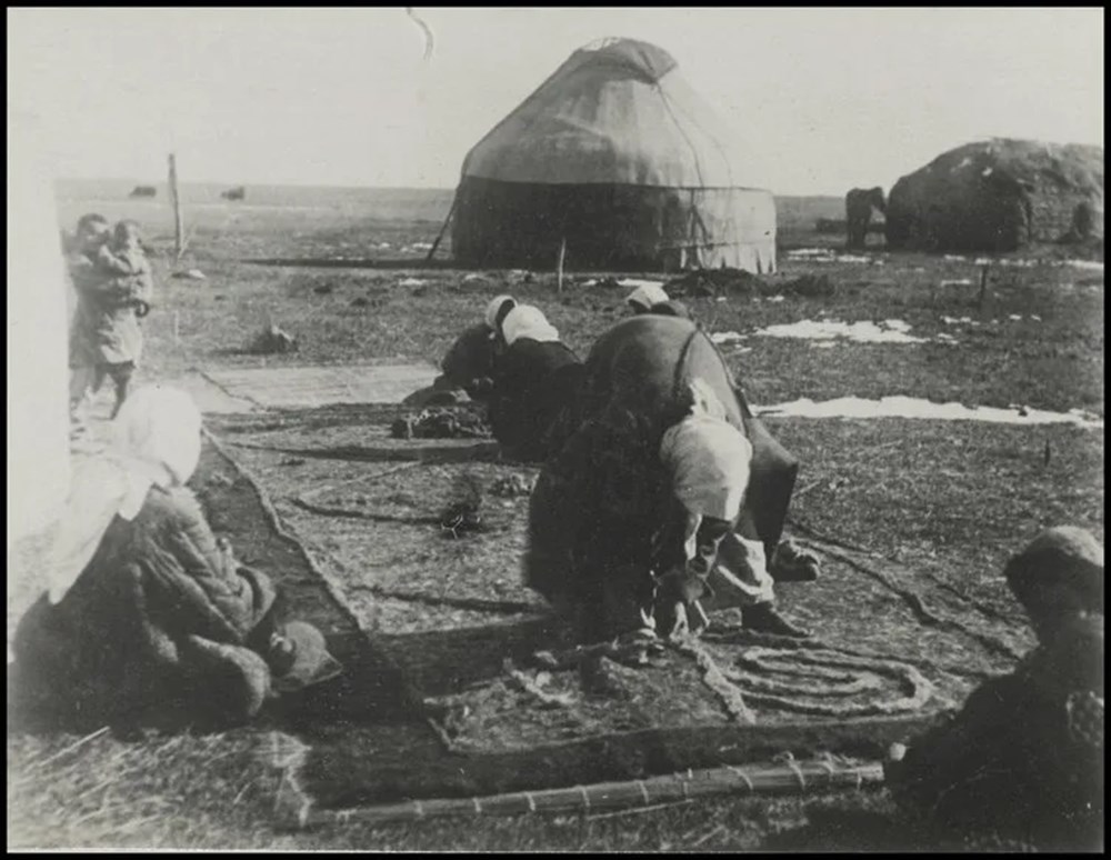 Bilim kurgu değil Türk boylarının 111 yıllık fotoğrafları. Gizemli heykeller, gelişmiş aletler, tanıdık kıyafetler (106 fotoğrafla gizemli Türk tarihi) - 65