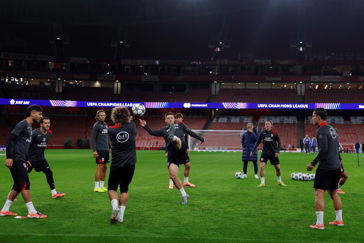Atletico Madrid, karşılaşma öncesindeki son antrenmanını dün (20 Ekim Salı) günü Emirates Stadyumu