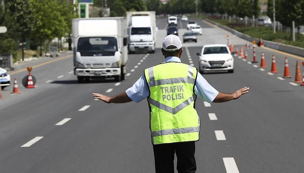 Bugün hangi yollar trafiğe kapalı olacak? 24 Ekim Salı İstanbul'da trafiğe kapalı yollar