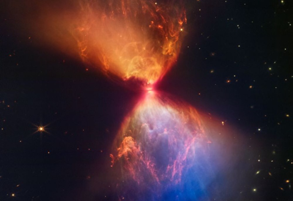 NASA yeni fotoğraflar paylaştı: Evrenin sırları aydınlanıyor - 20