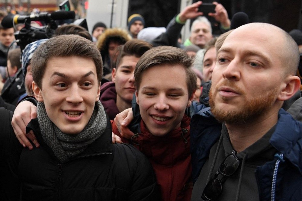 Rusya ünlü rapçi Oxxxymiron'u yabancı ajan ilan etti - 3