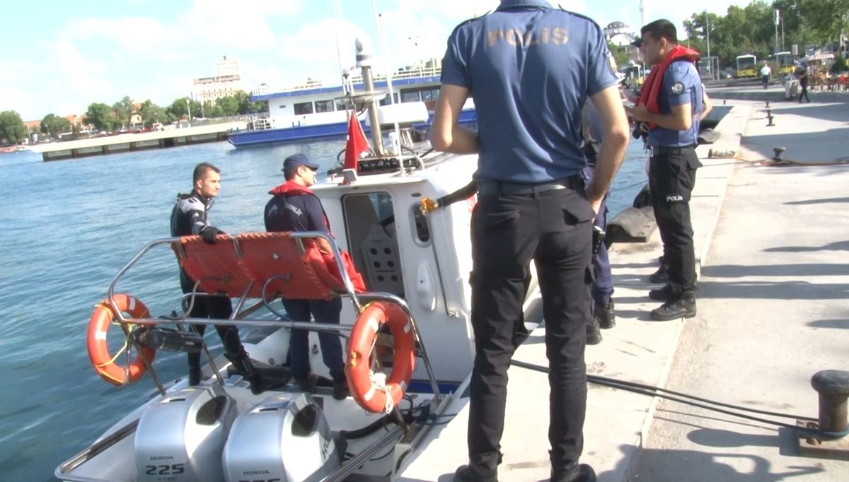 Kadıköy’de denizde ceset bulundu