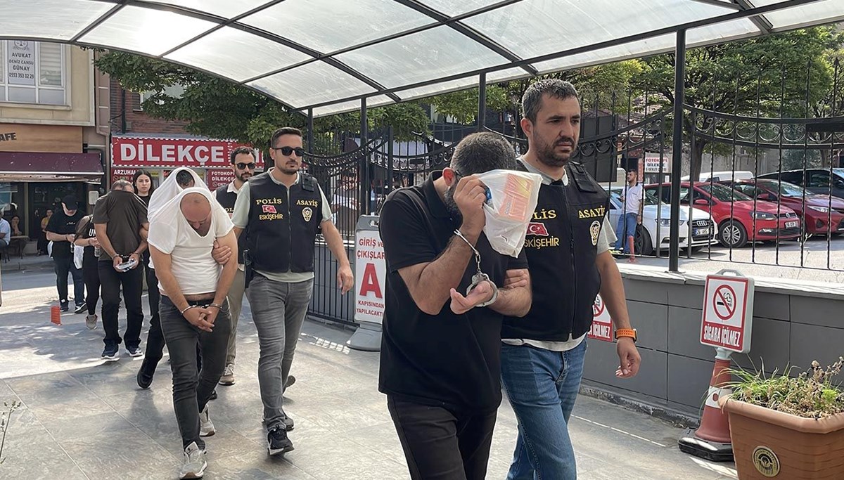 Dublörle arsa satışı: 5 tutuklama