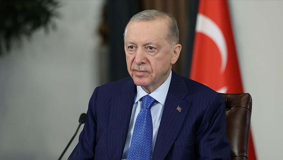 Riyad'da dörtlü zirve: Cumhurbaşkanı Erdoğan'dan Trump, Selman, Şara görüşmesi