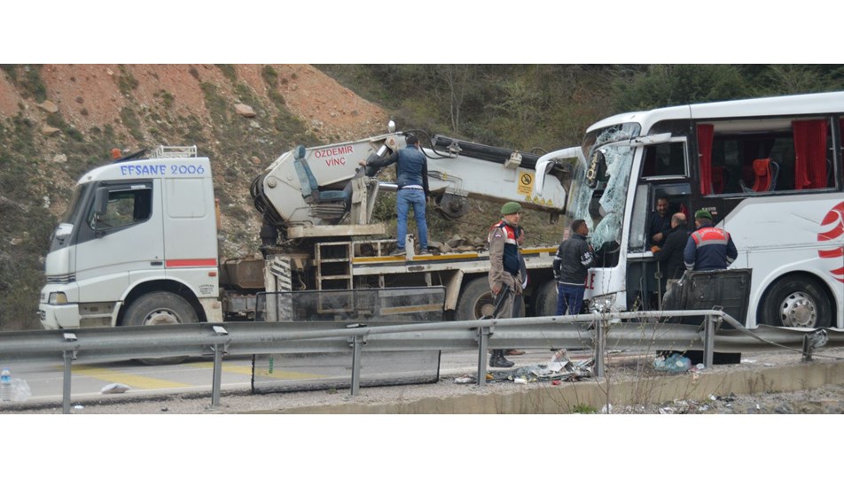 afyonkarahisar da yolcu otobusu