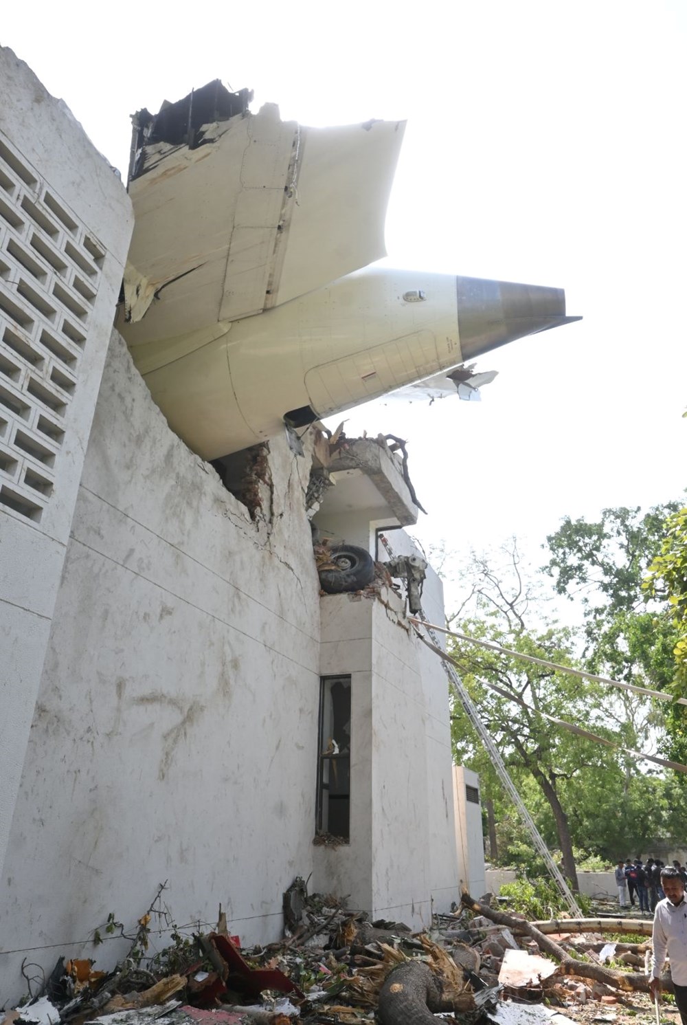 11A yolcusu o anları anlattı: "Biri beni yakaladı" - 10