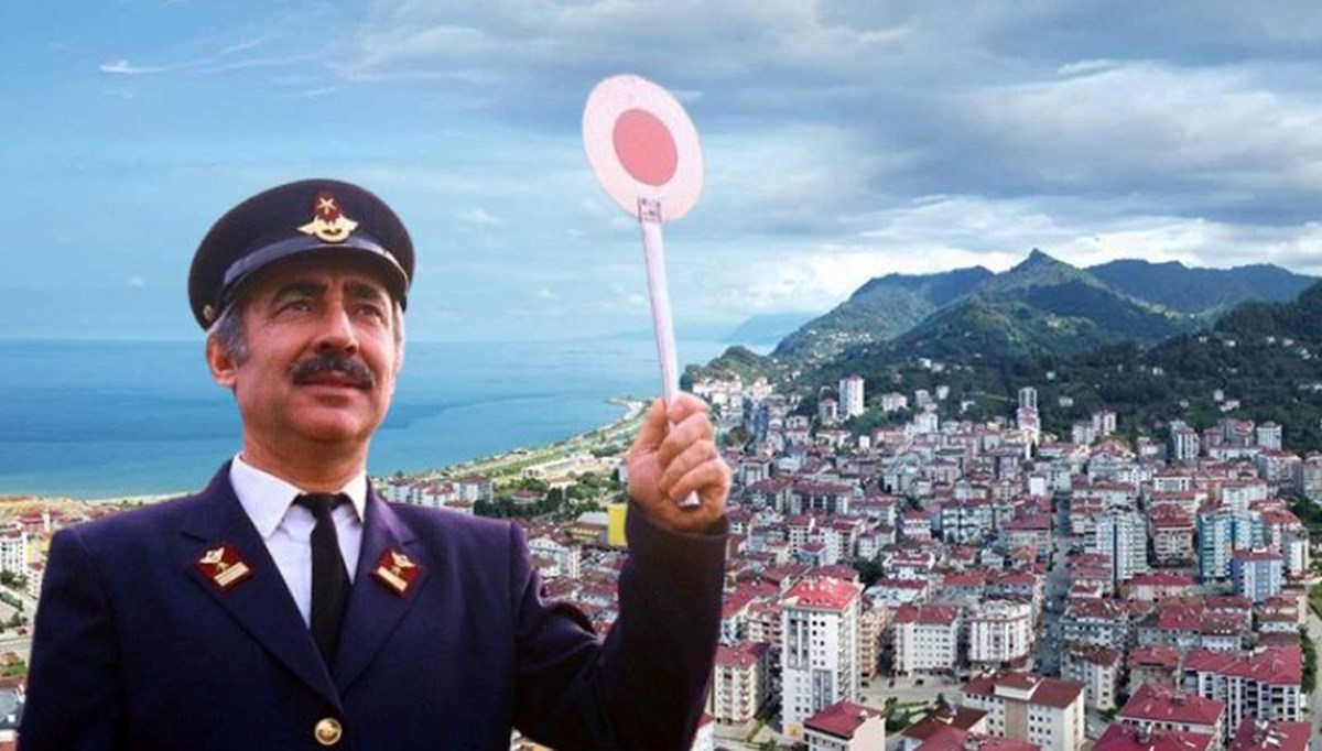 Şener Şen'in Milyarder filmi gerçek oldu: 17 bin nüfuslu ilçede milyoner aranıyor! Şener Şen'in Milyarder filmi gerçek oldu: 17 bin nüfuslu ilçede milyoner aranıyor!