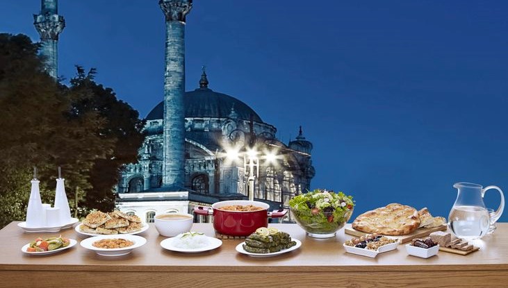 İl il ücretsiz iftar sofraları 2025: Hangi illerde Ramazan boyunca ücretsiz iftar sofraları kurulacak?