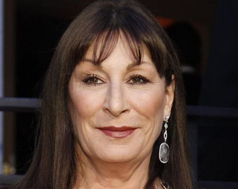 TUAmyg34EUKNvD8F7LjO A