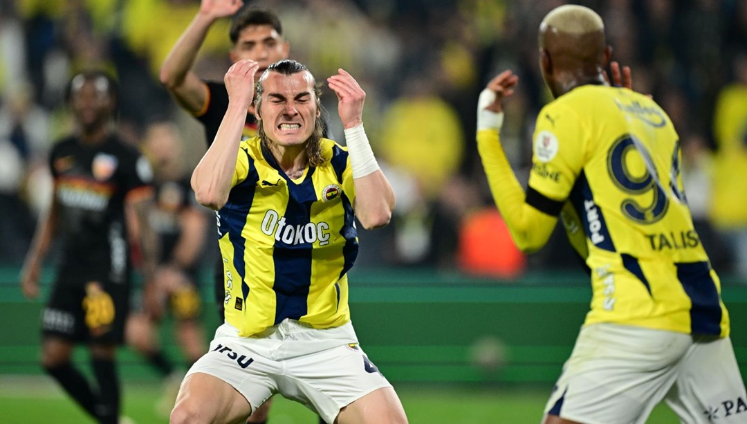 "Kadıköy'de hüsran ve isyan" (21 Nisan 2025 spor manşetleri)