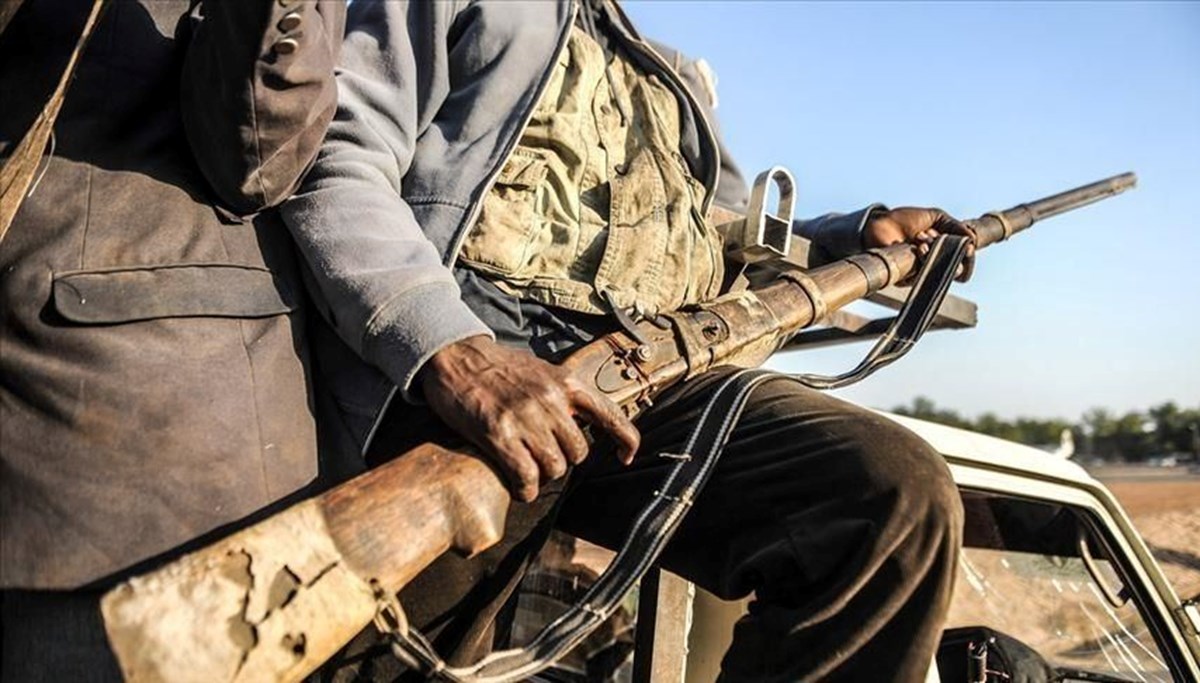 Nijerya'da 47 Boko Haram ve ISWAP üyesi teslim oldu Nijerya'da 47 Boko Haram ve ISWAP üyesi teslim oldu