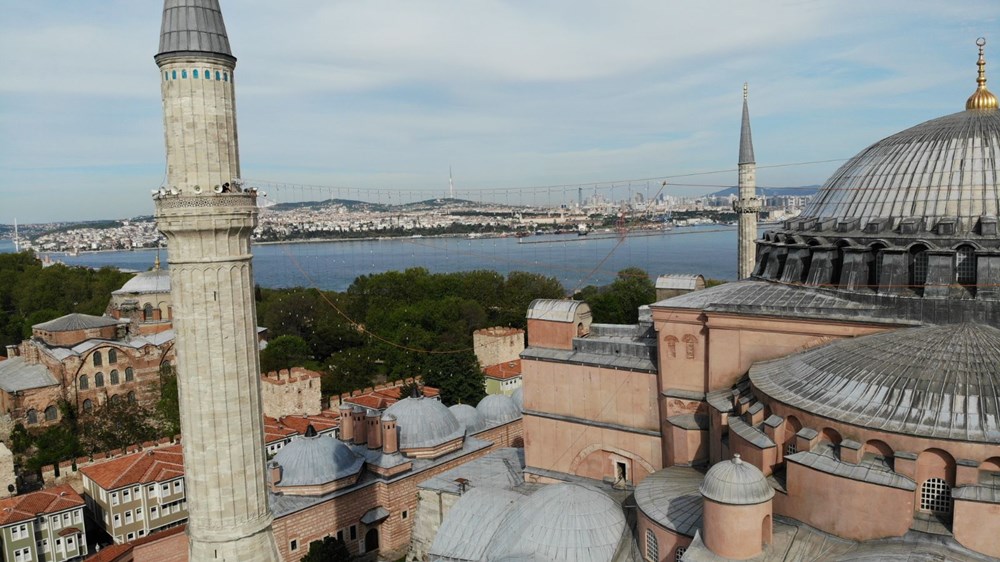 Ayasofya Camii'ne 87 yıl sonra ilk mahya asıldı - 3