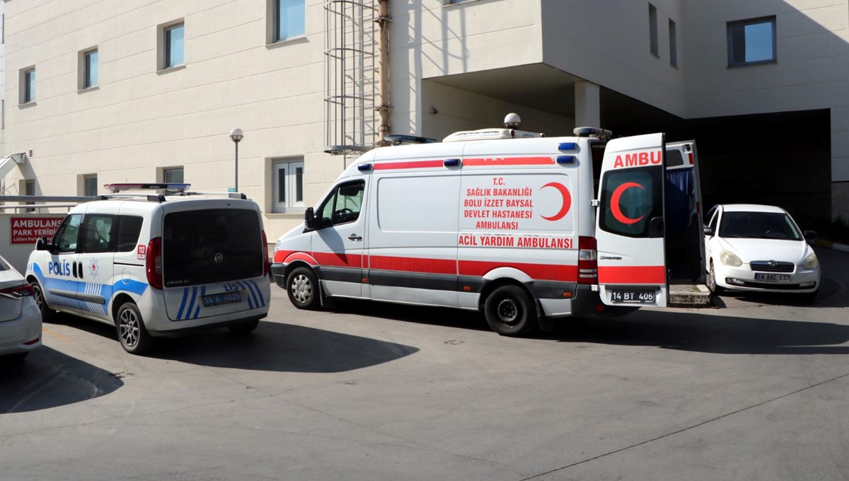 Huzurevindeki zehirlenmede 4 kişi yoğun bakıma alındı Huzurevindeki zehirlenmede 4 kişi yoğun bakıma alındı