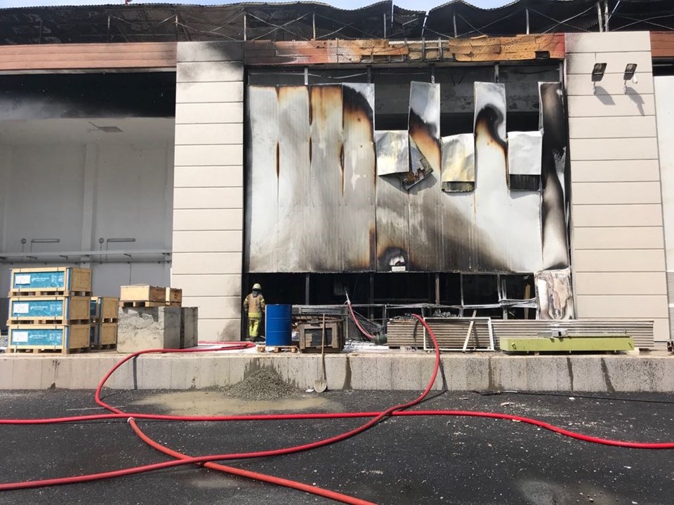 SON DAKİKA: İstanbul'da trafo merkezinde yangın: 1 ölü - 1
