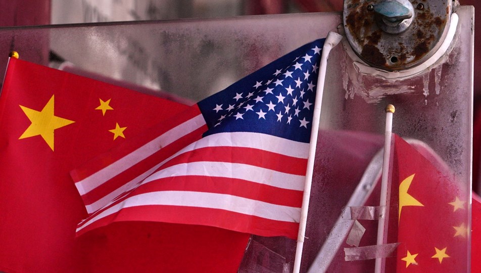 Trump el yükseltti! ABD Çin'e yönelik vergiyi yüzde 245'e çıkarabilir