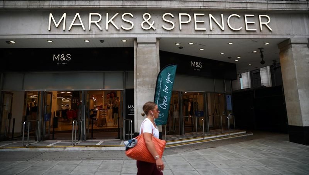 Marks and Spencer 201,2 milyon sterlin zarar açıkladı