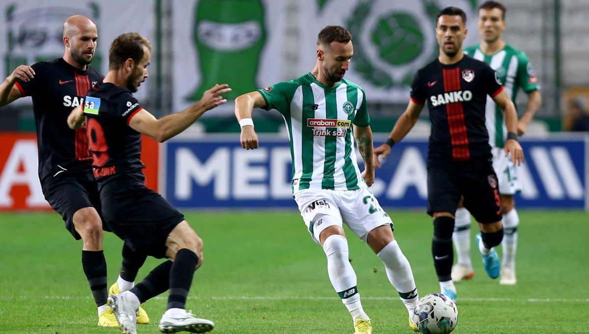 Gaziantep FK, Konya'da son dakikalarda güldü