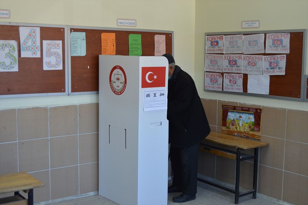 765 yerde bugün seçim var (Sandığa giden kısıtlamadan muaf) - 12