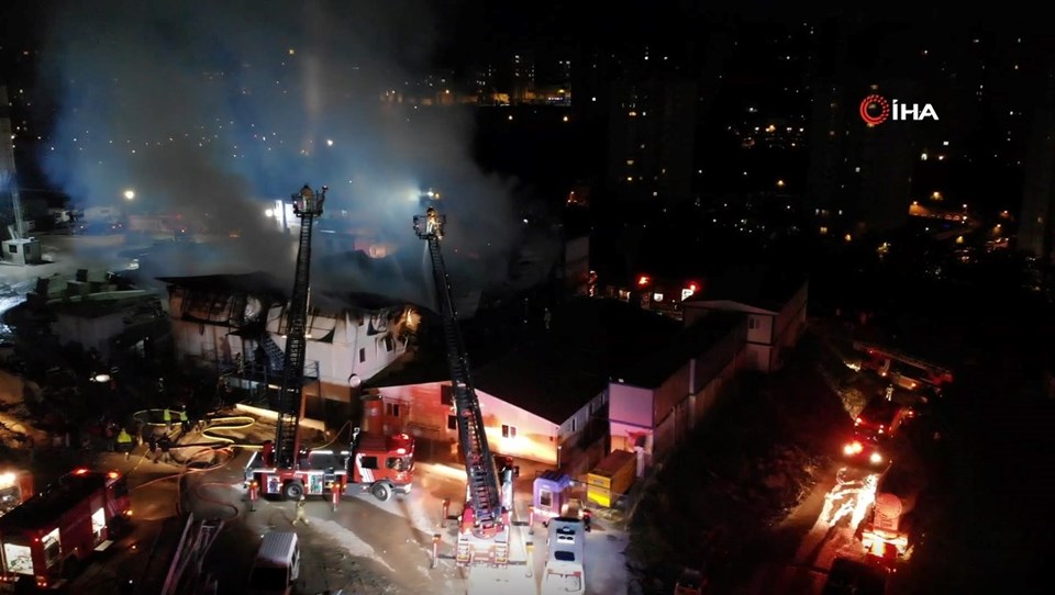 İstanbul'da şantiye yangını: 1 işçi hayatını kaybetti, 5 kişi yaralandı - 1