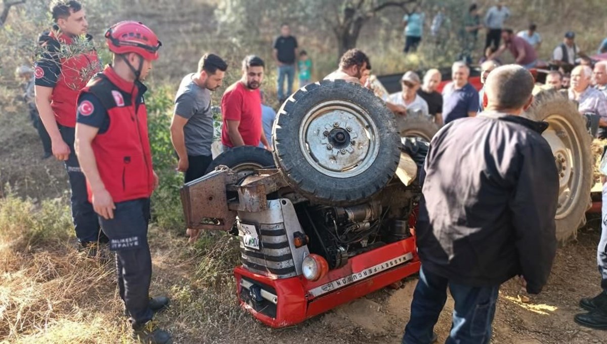 Balıkesir'de traktör devrildi: 1 yaralı Balıkesir'de traktör devrildi: 1 yaralı