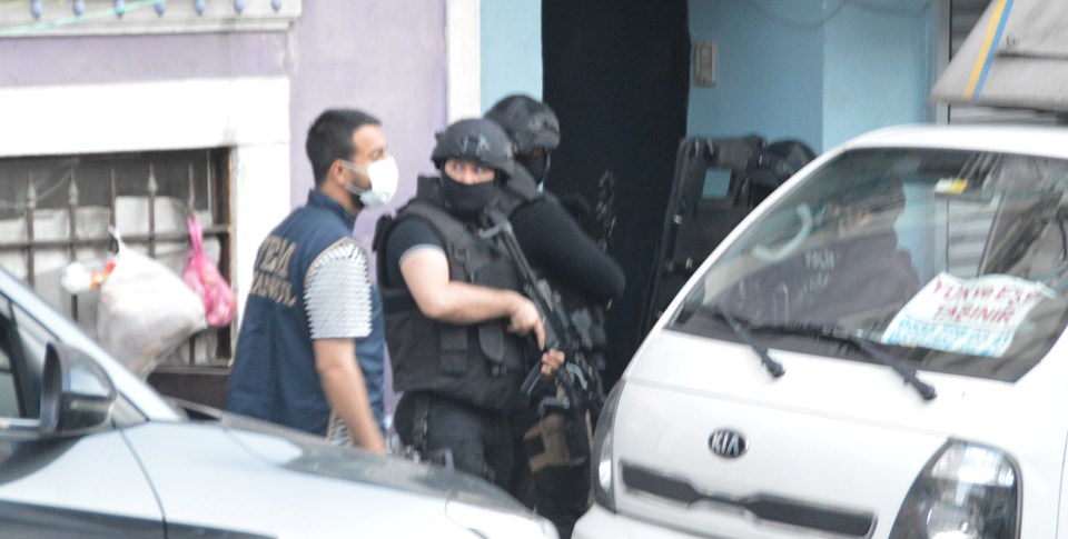 İstanbul'da terör örgütü PKK operasyonu: HDP Beyoğlu İlçe Başkanı gözaltına alındı - 1