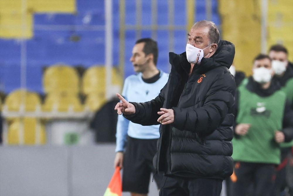 Derbide kazanan Galatasaray - 13