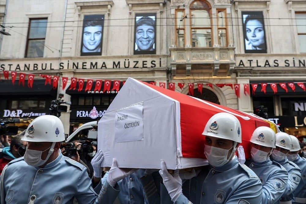 Demet Akbağ'dan Rasim Öztekin açıklaması: Ameliyatı ihmal etmiş - 12